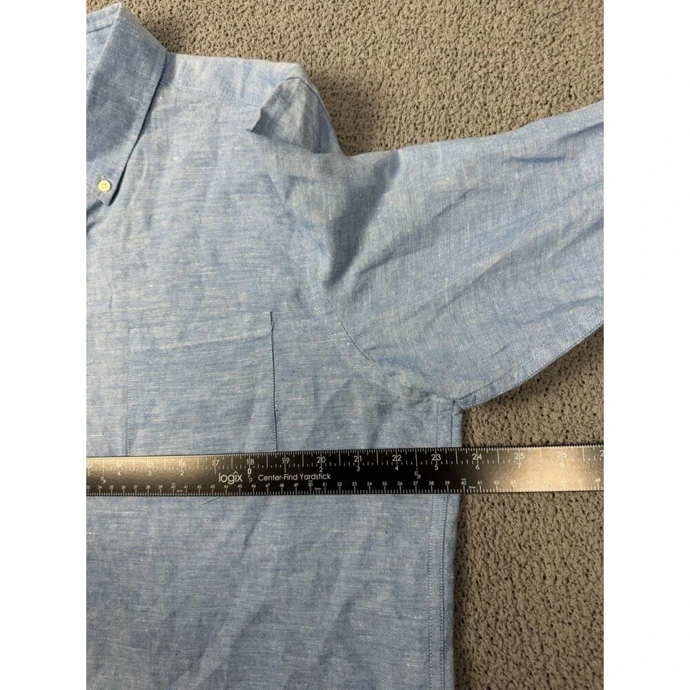 Banana Republic store linen